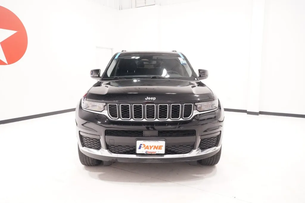 2022 Jeep Grand Cherokee L Laredo