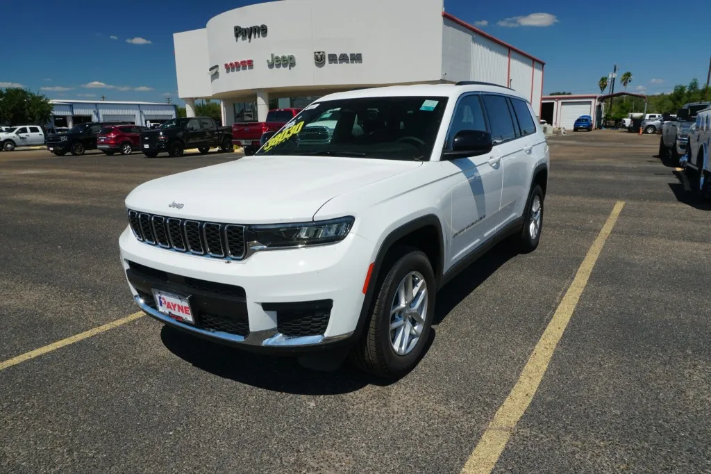 2025 Jeep Grand Cherokee L Laredo
