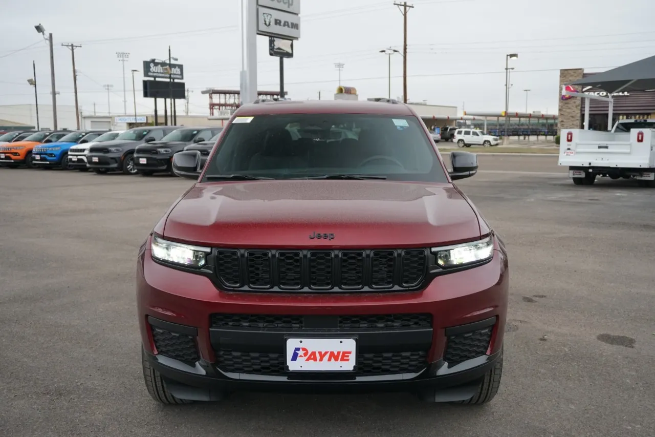 2025 Jeep Grand Cherokee L Altitude 2025 Jeep Grand Cherokee L Altitude