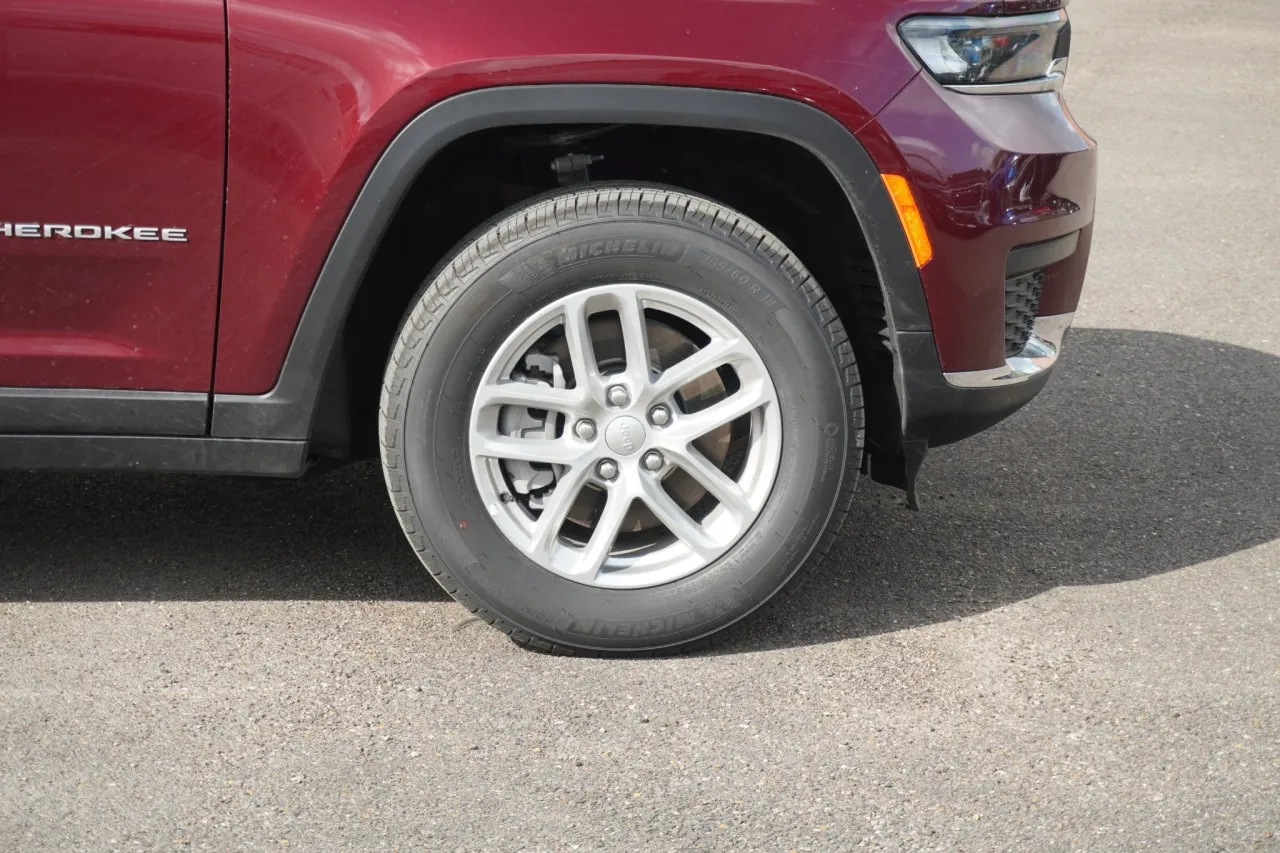 2026 Jeep Grand Cherokee L Laredo
