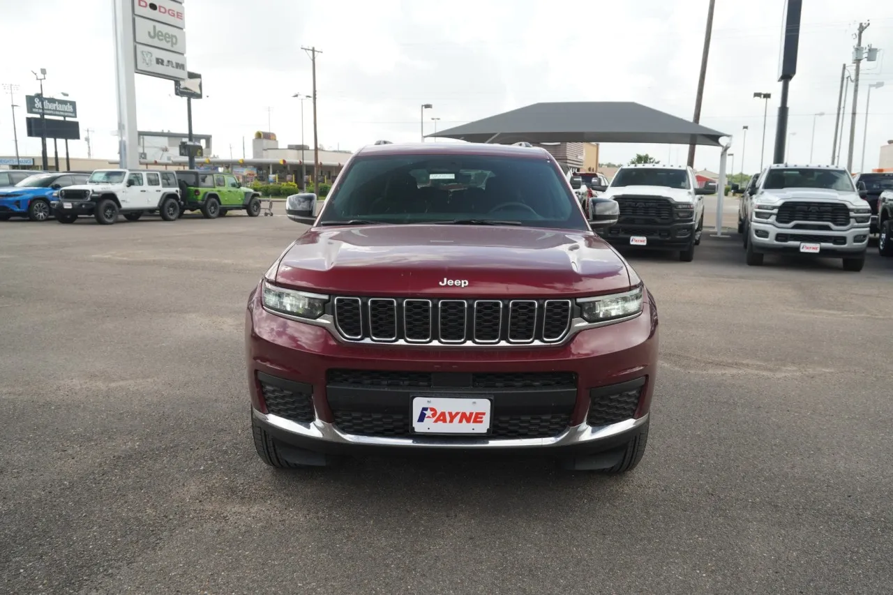 2026 Jeep Grand Cherokee L Laredo