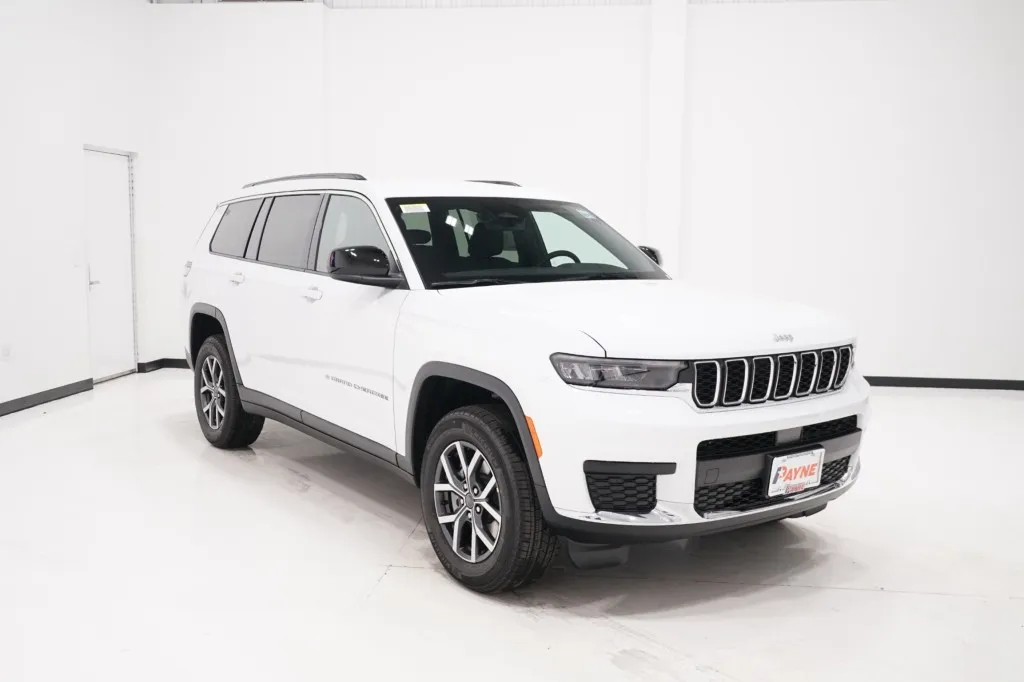 2027 Jeep Grand Cherokee L Laredo 2027 Jeep Grand Cherokee L Laredo