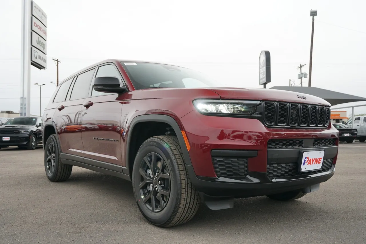2025 Jeep Grand Cherokee L Altitude 2025 Jeep Grand Cherokee L Altitude