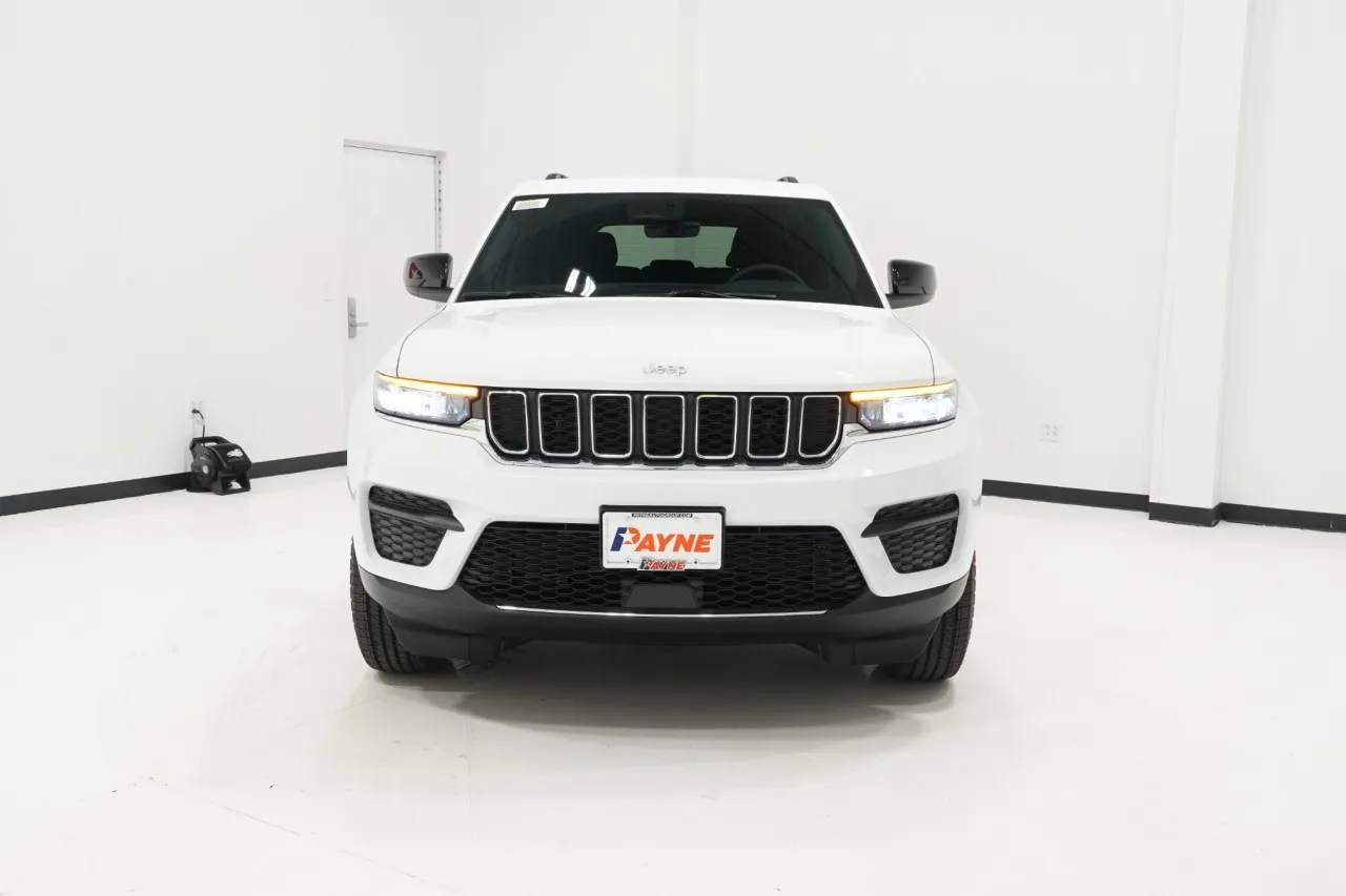 2026 Jeep Grand Cherokee L Laredo