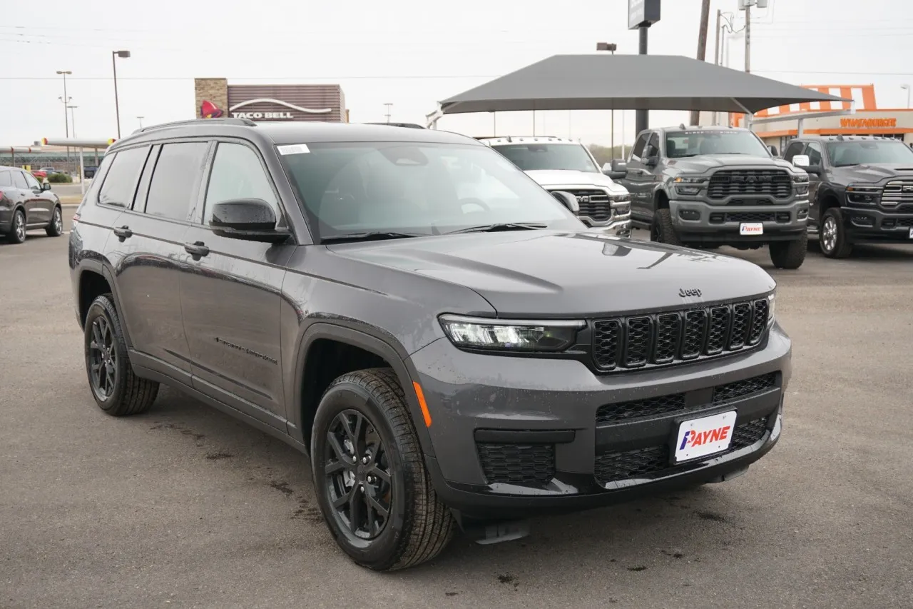 2025 Jeep Grand Cherokee L Altitude