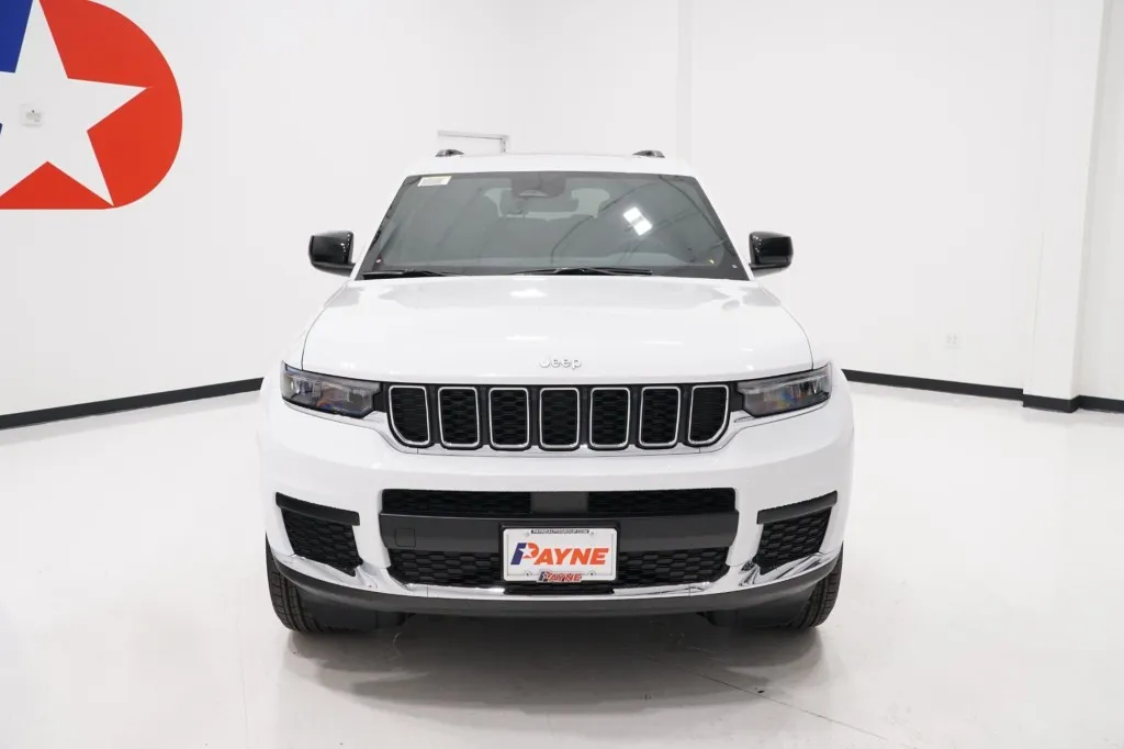 2027 Jeep Grand Cherokee L Laredo X
