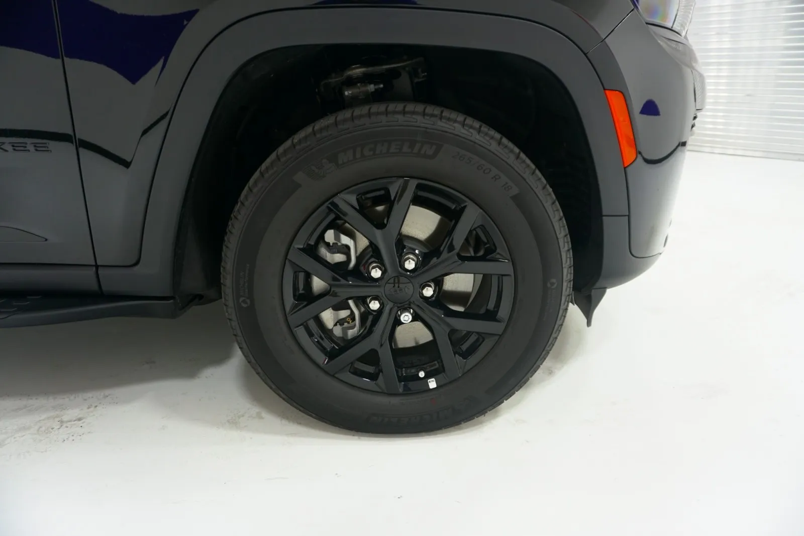 2026 Jeep Grand Cherokee L Laredo Altitude
