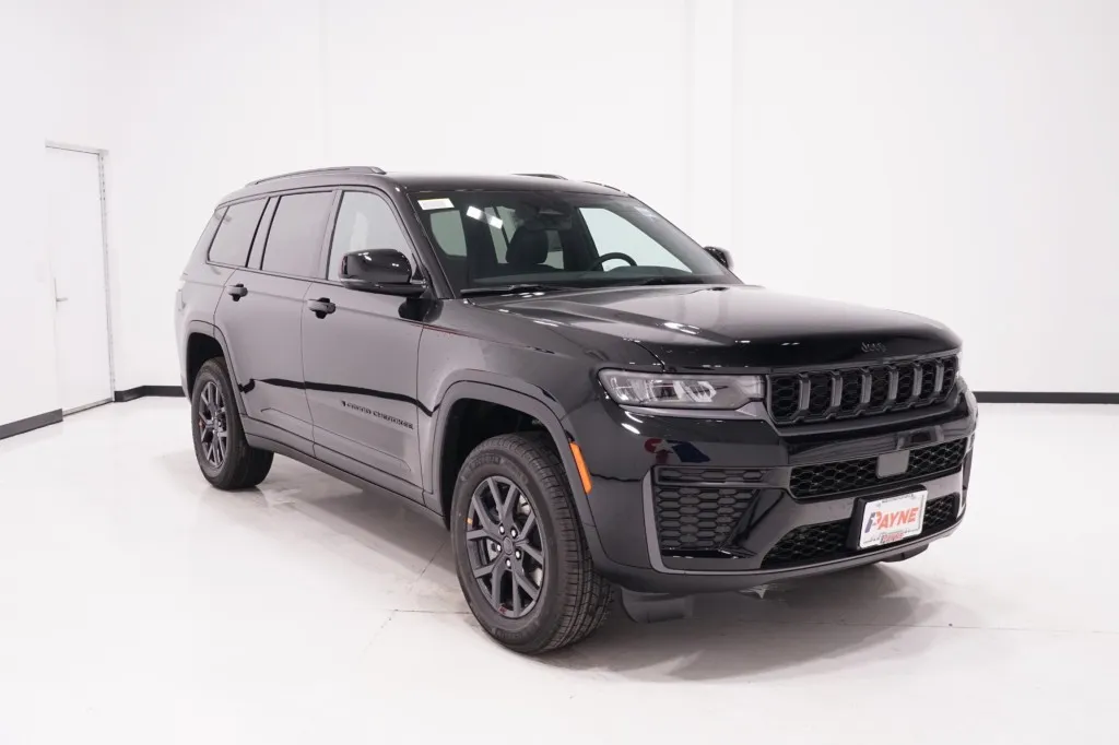 2027 Jeep Grand Cherokee L Laredo Altitude 2027 Jeep Grand Cherokee L Laredo Altitude