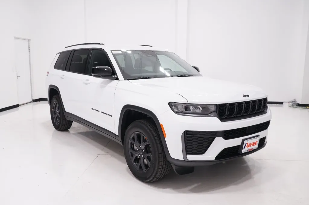 2027 Jeep Grand Cherokee L Laredo Altitude 2027 Jeep Grand Cherokee L Laredo Altitude
