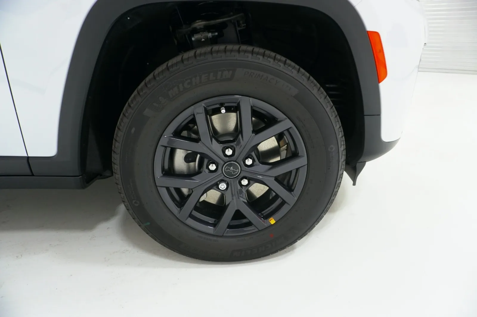 2027 Jeep Grand Cherokee L Laredo Altitude