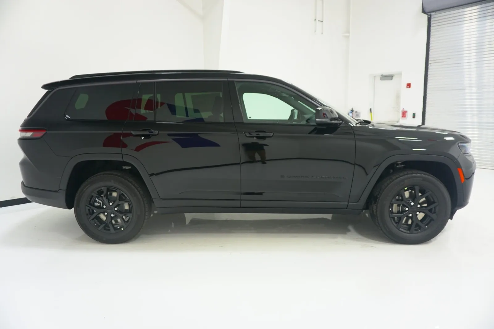 2026 Jeep Grand Cherokee L Laredo Altitude 2026 Jeep Grand Cherokee L Laredo Altitude
