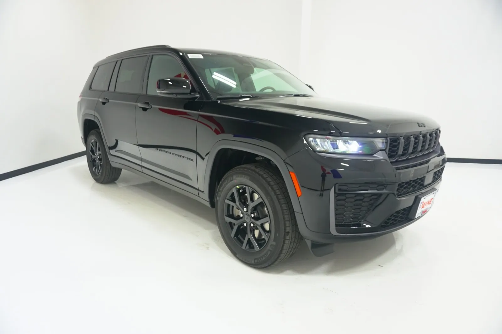 2026 Jeep Grand Cherokee L Laredo Altitude 2026 Jeep Grand Cherokee L Laredo Altitude