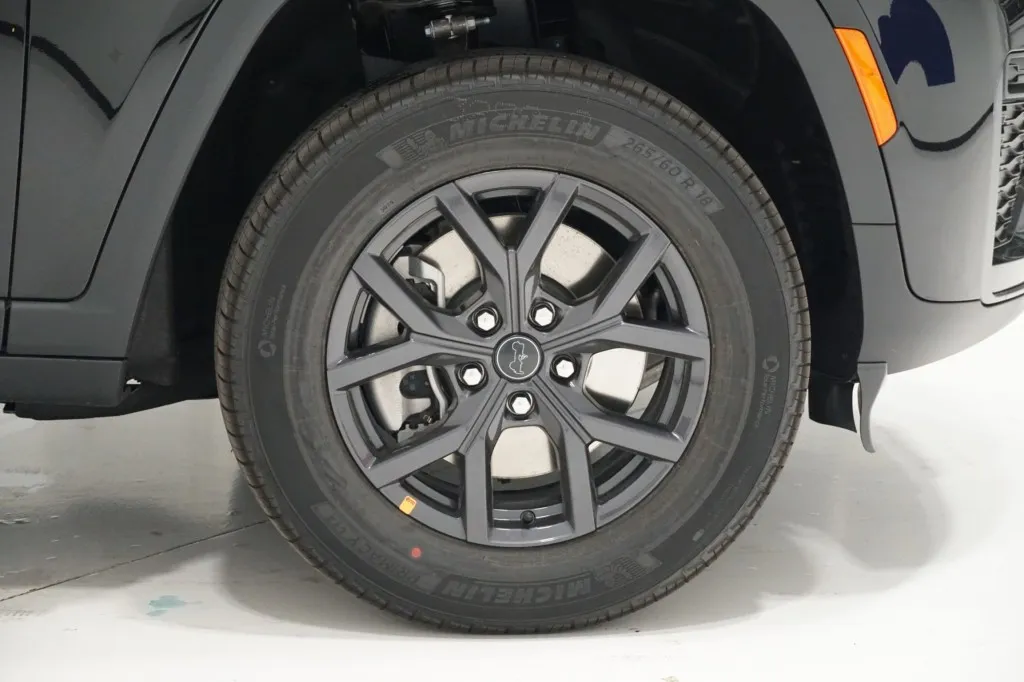 2027 Jeep Grand Cherokee L Laredo Altitude 2027 Jeep Grand Cherokee L Laredo Altitude