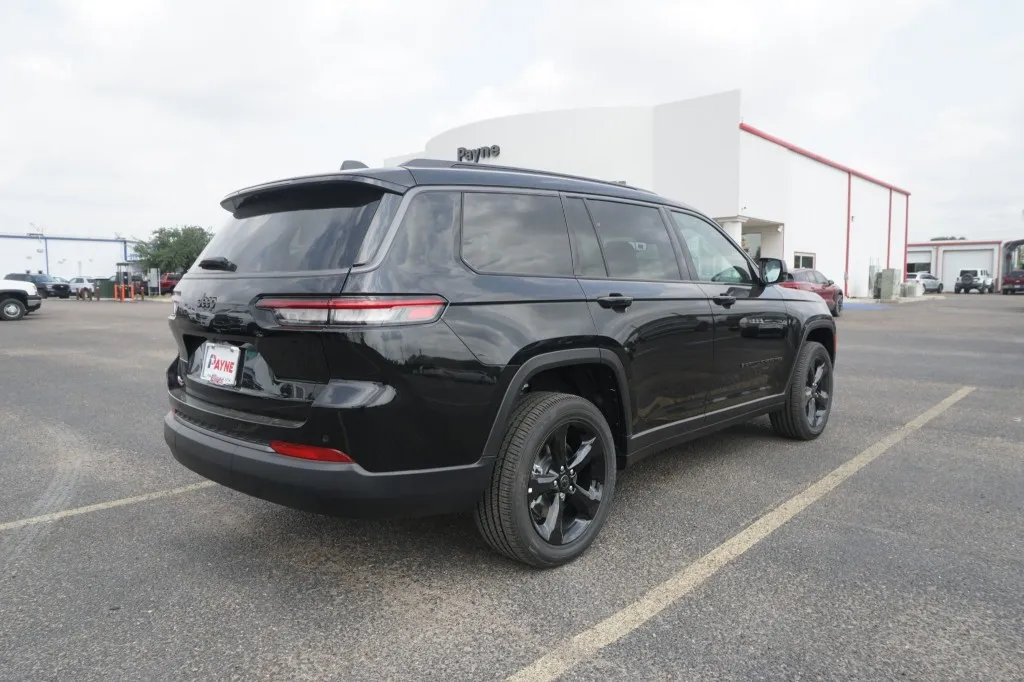 2027 Jeep Grand Cherokee L Limited
