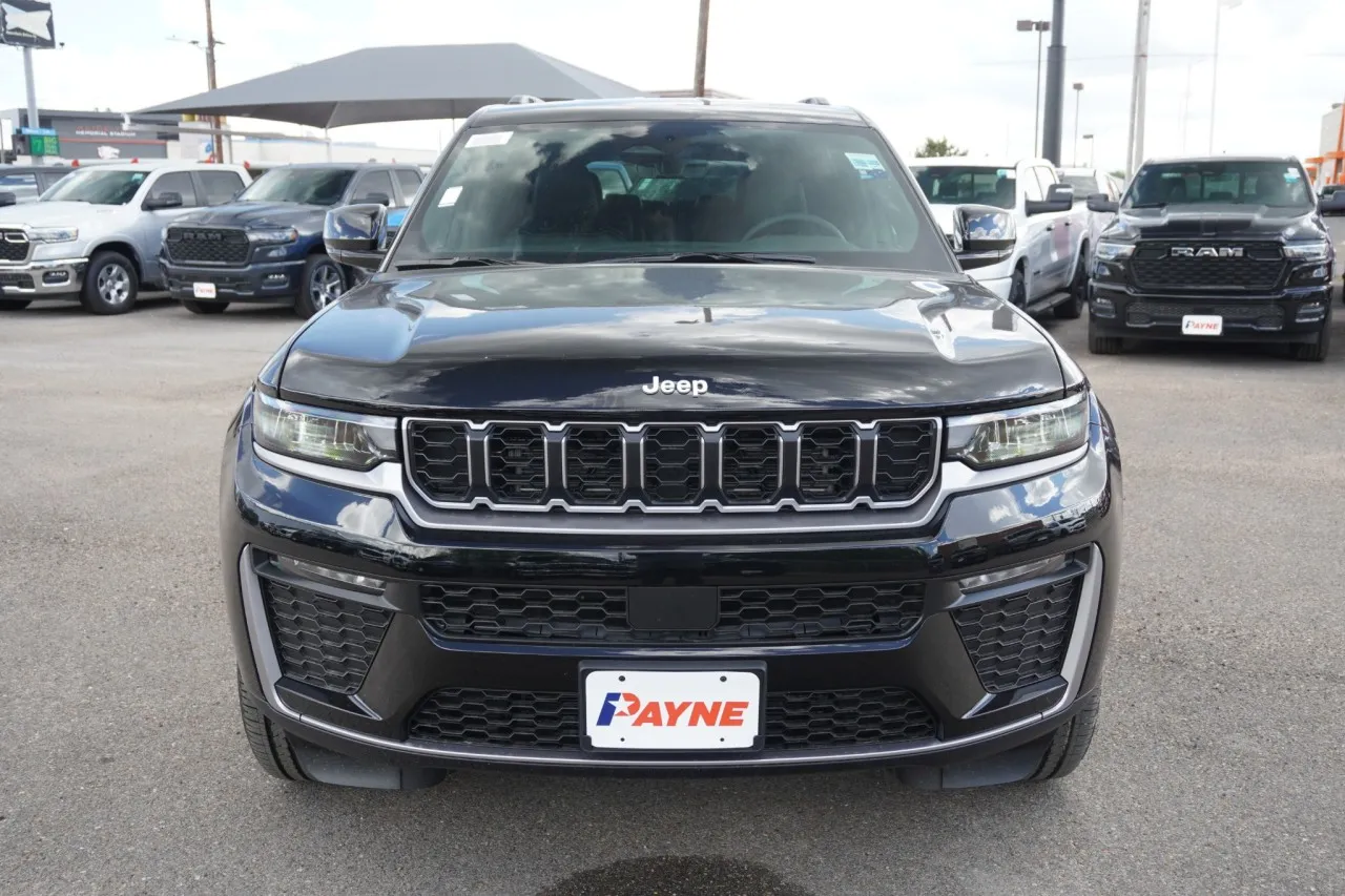 2027 Jeep Grand Cherokee L Limited
