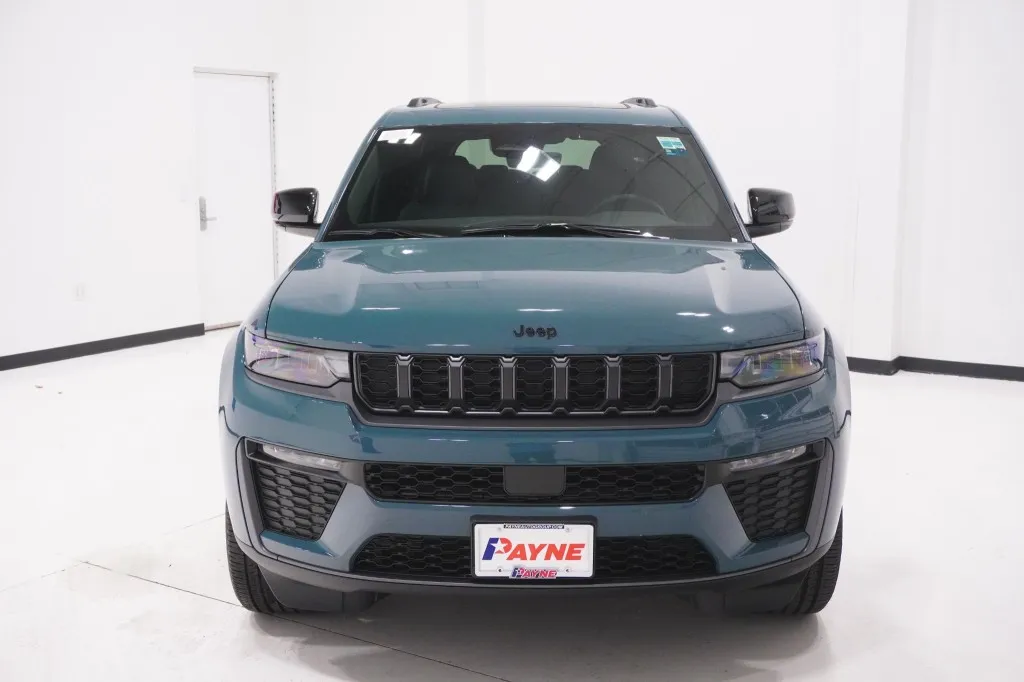 2027 Jeep Grand Cherokee L Limited