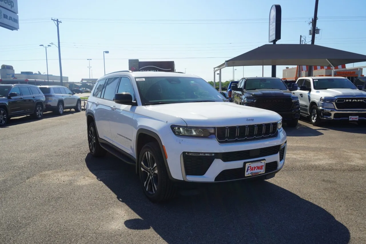 2027 Jeep Grand Cherokee L Limited