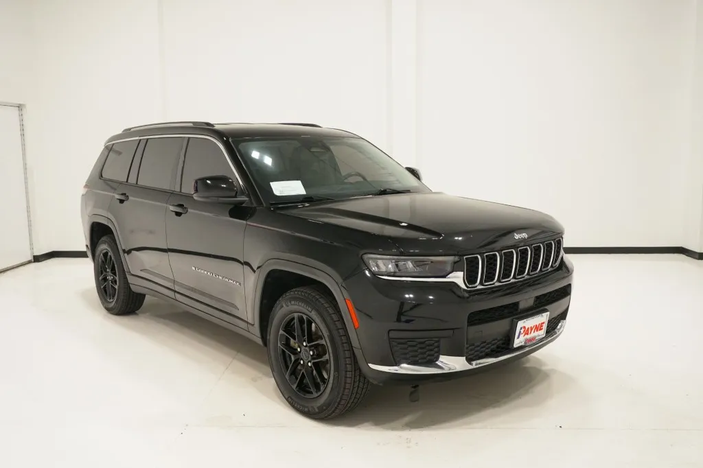 2022 Jeep Grand Cherokee L Altitude 2022 Jeep Grand Cherokee L Altitude