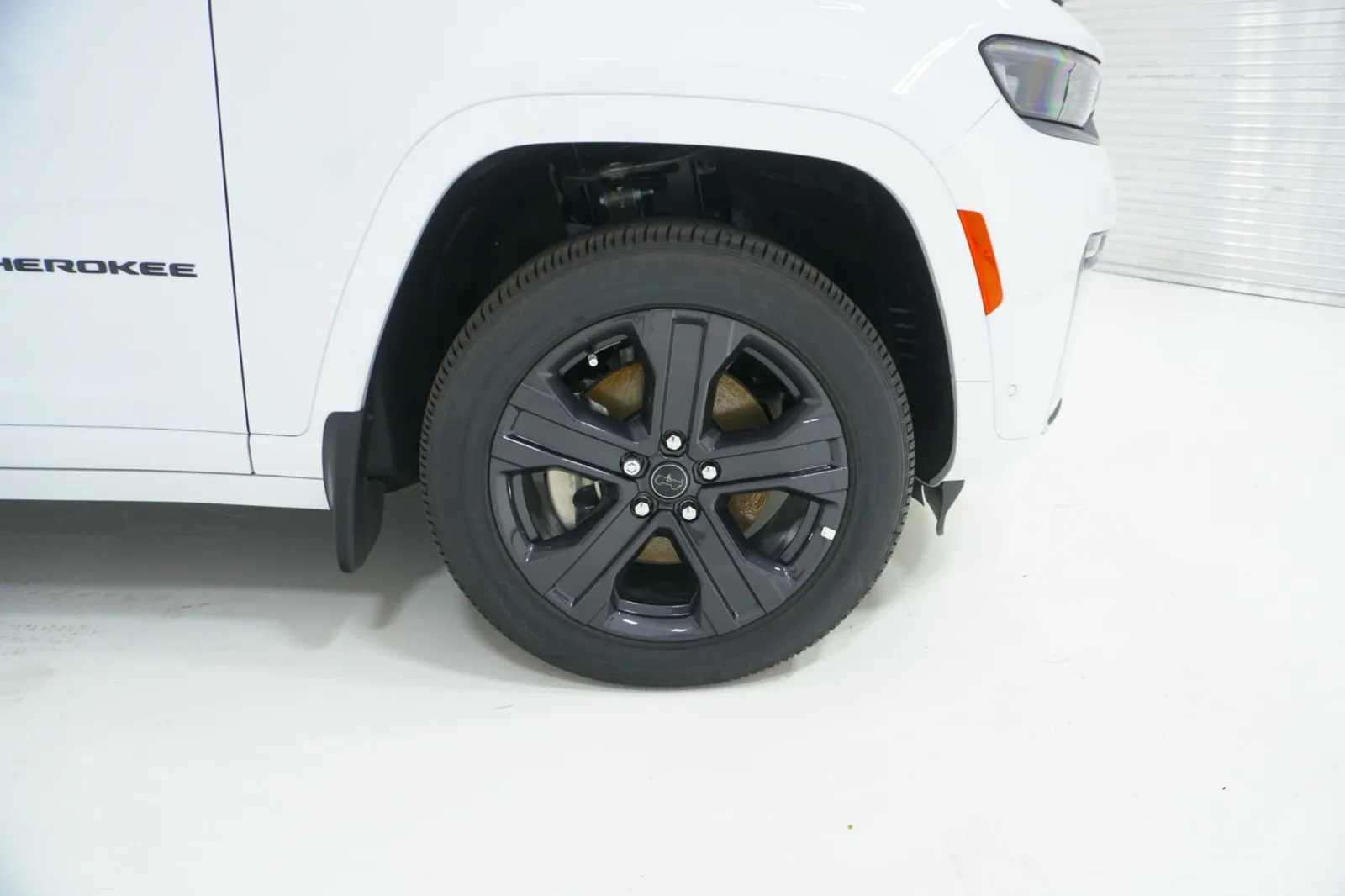 2027 Jeep Grand Cherokee L Limited Reserve
