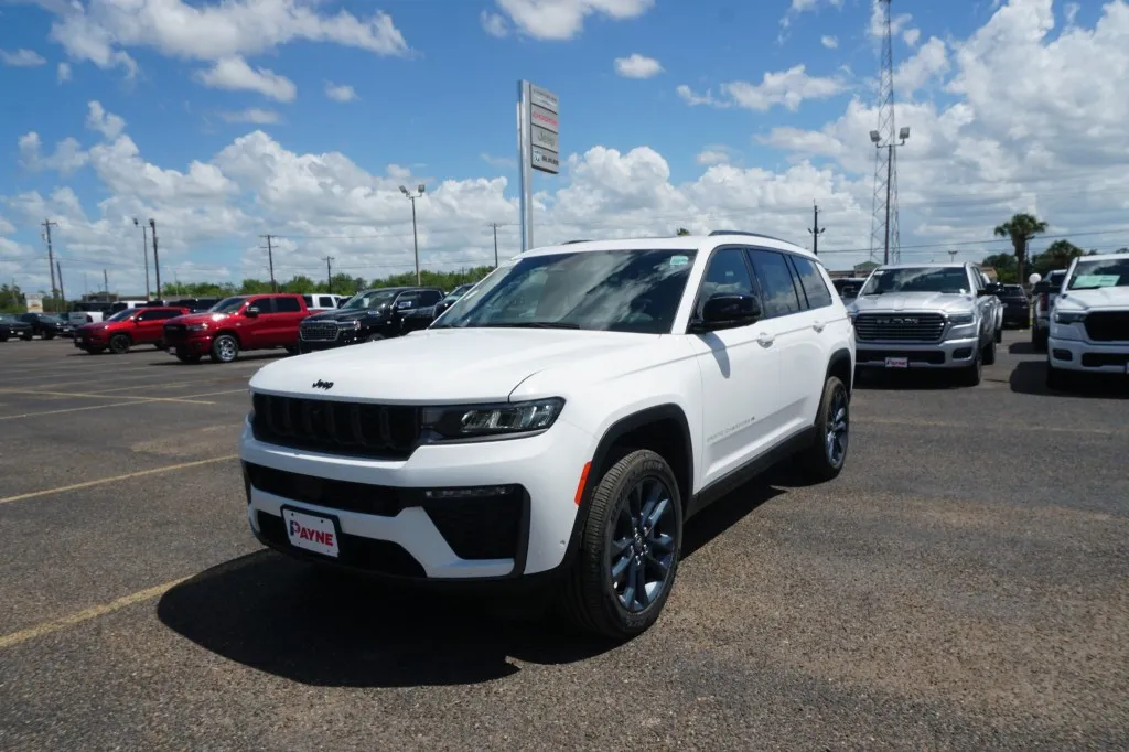 2026 Jeep Grand Cherokee L 85th Anniversary Edition