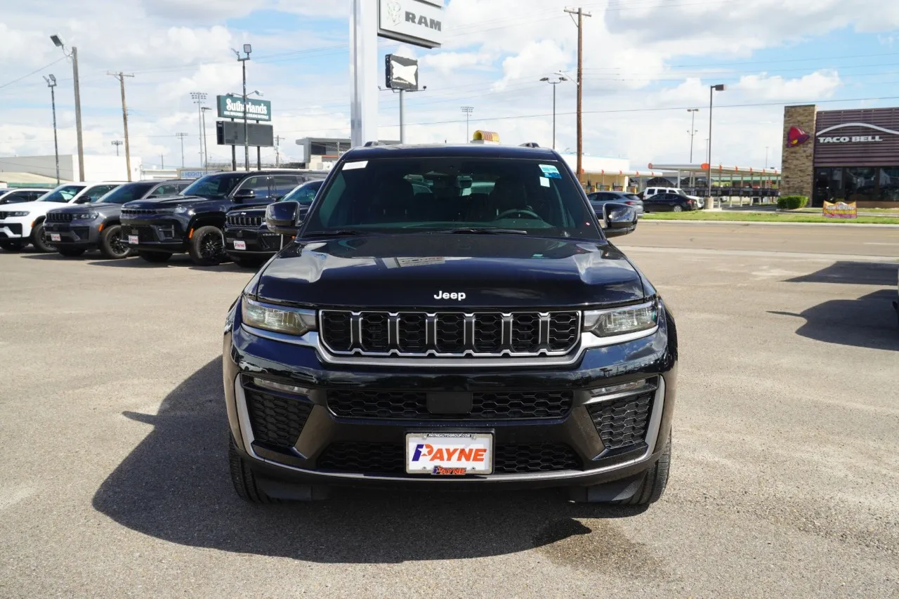 2027 Jeep Grand Cherokee L Limited