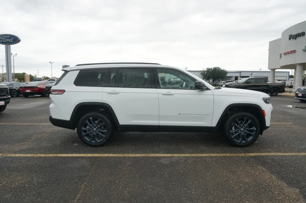 2026 Jeep Grand Cherokee L 85th Anniversary Edition