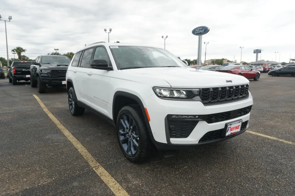 2026 Jeep Grand Cherokee L 85th Anniversary Edition