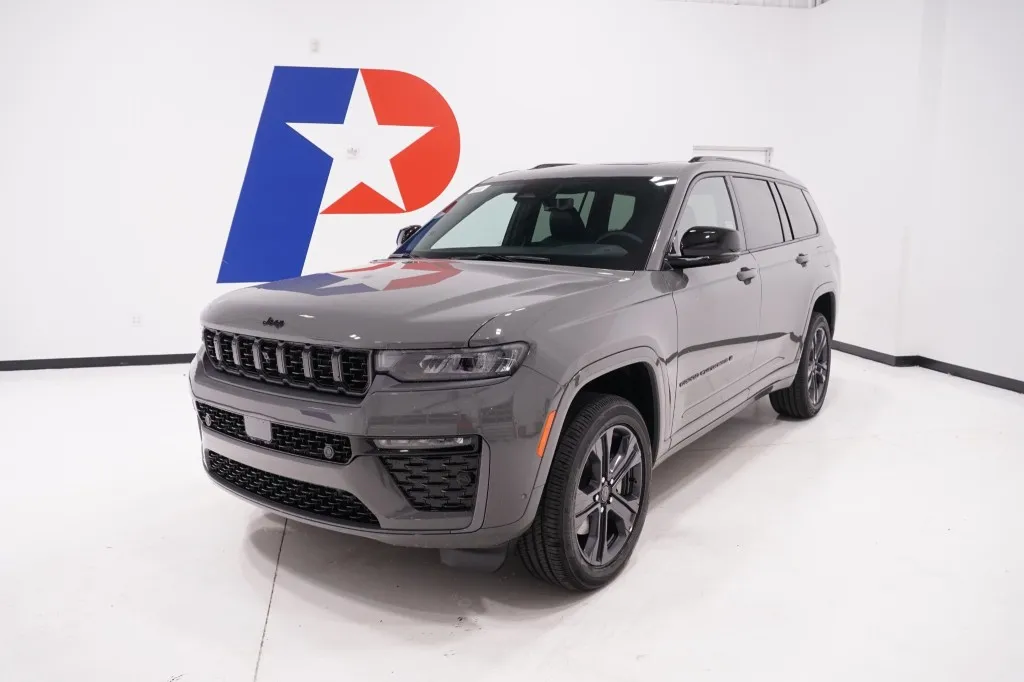 2027 Jeep Grand Cherokee L Limited Reserve