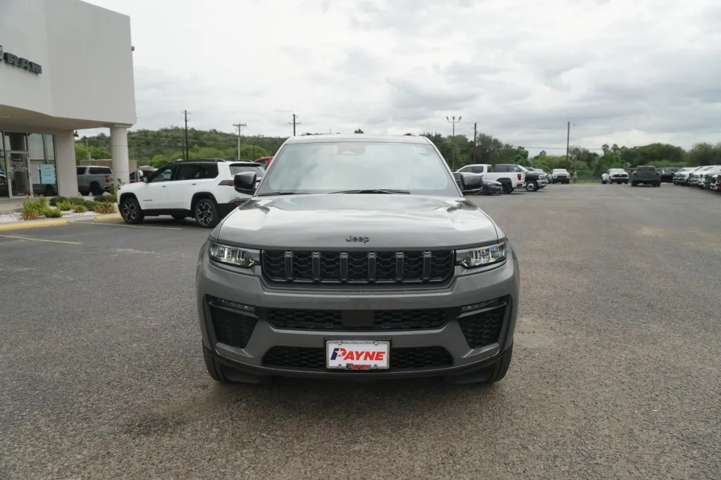 2027 Jeep Grand Cherokee L Limited