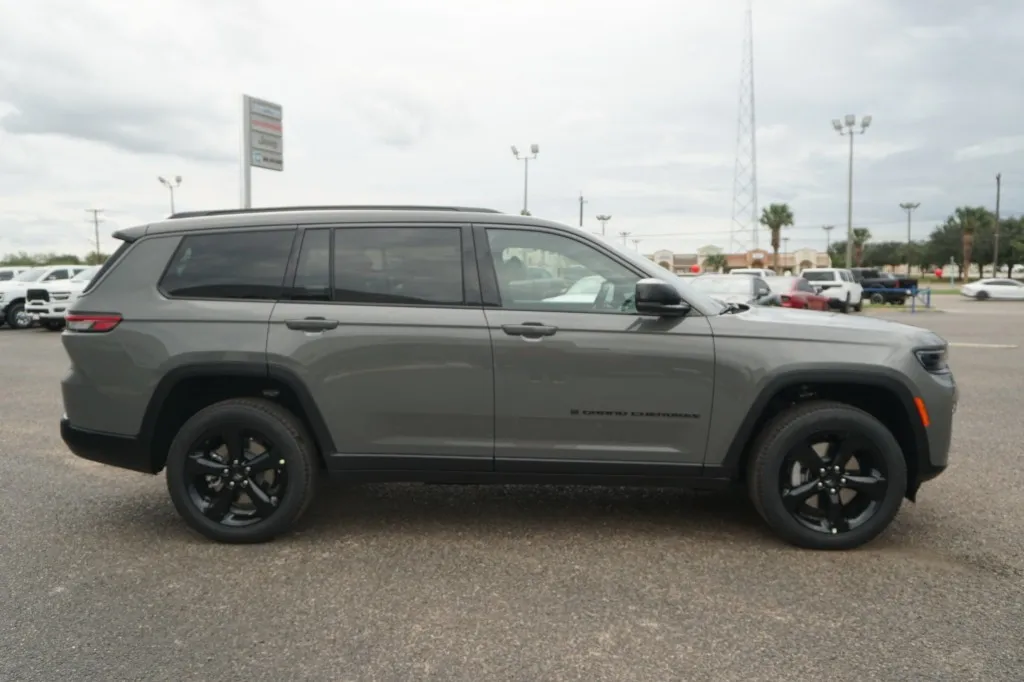 2027 Jeep Grand Cherokee L Limited