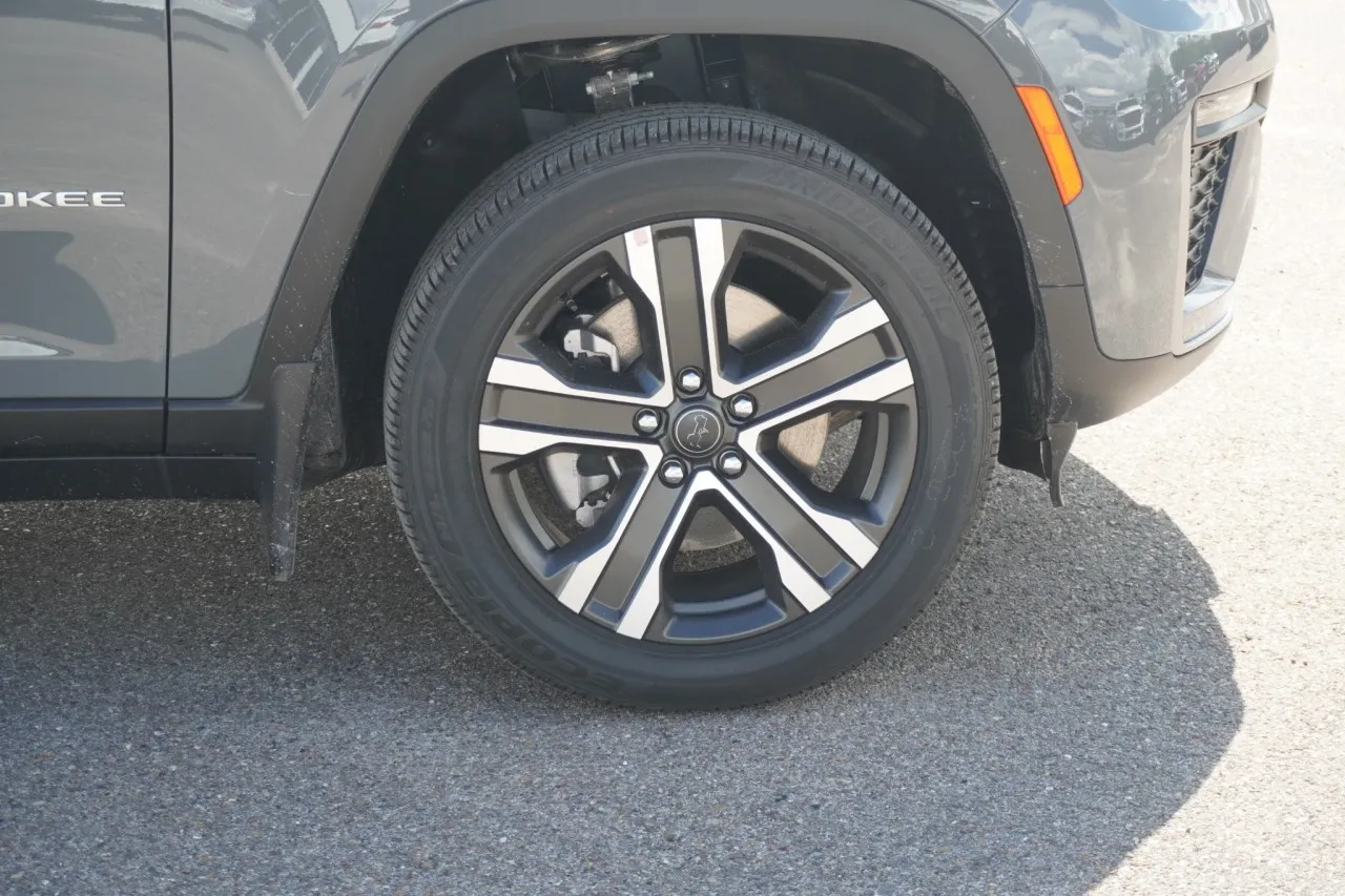 2027 Jeep Grand Cherokee L Limited