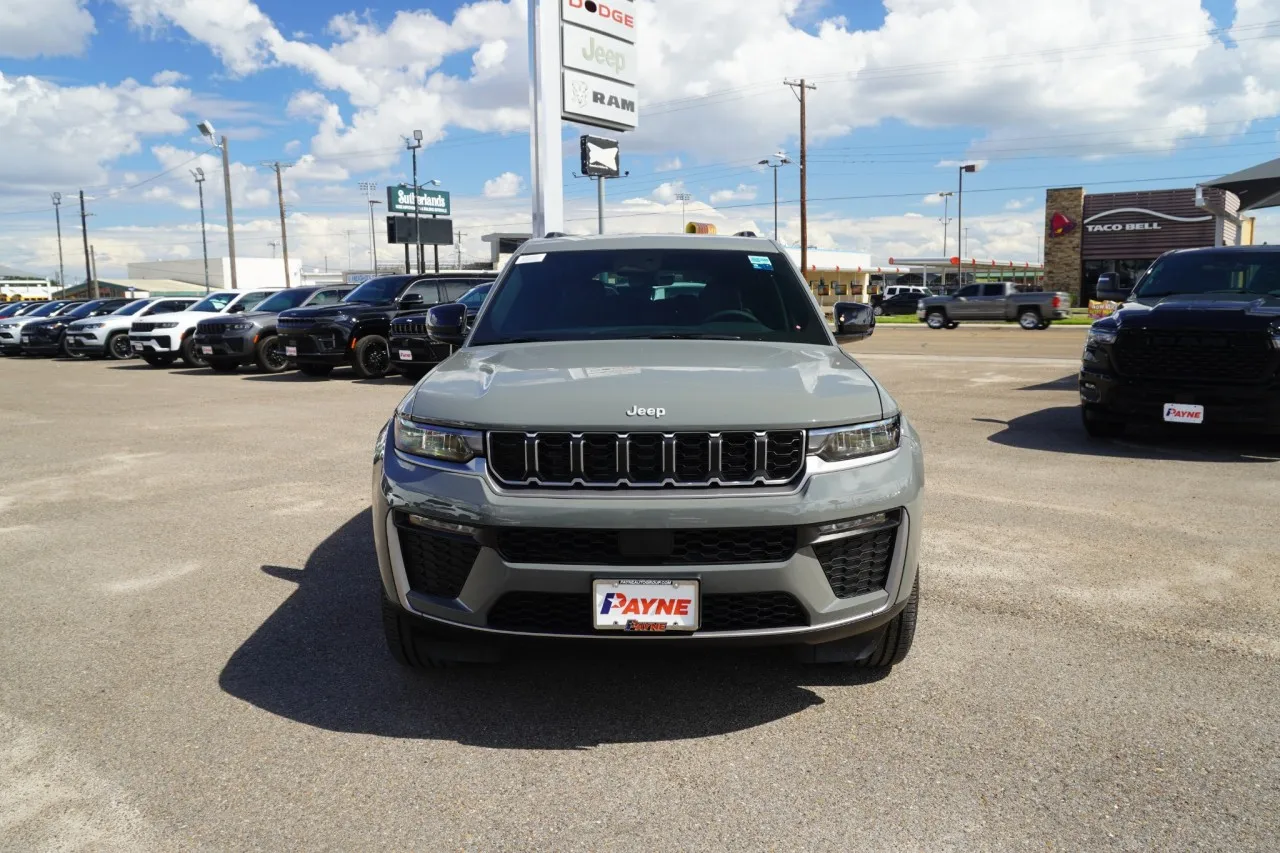 2027 Jeep Grand Cherokee L Limited