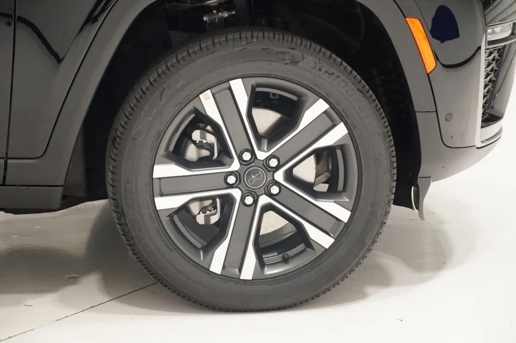 2027 Jeep Grand Cherokee L Limited