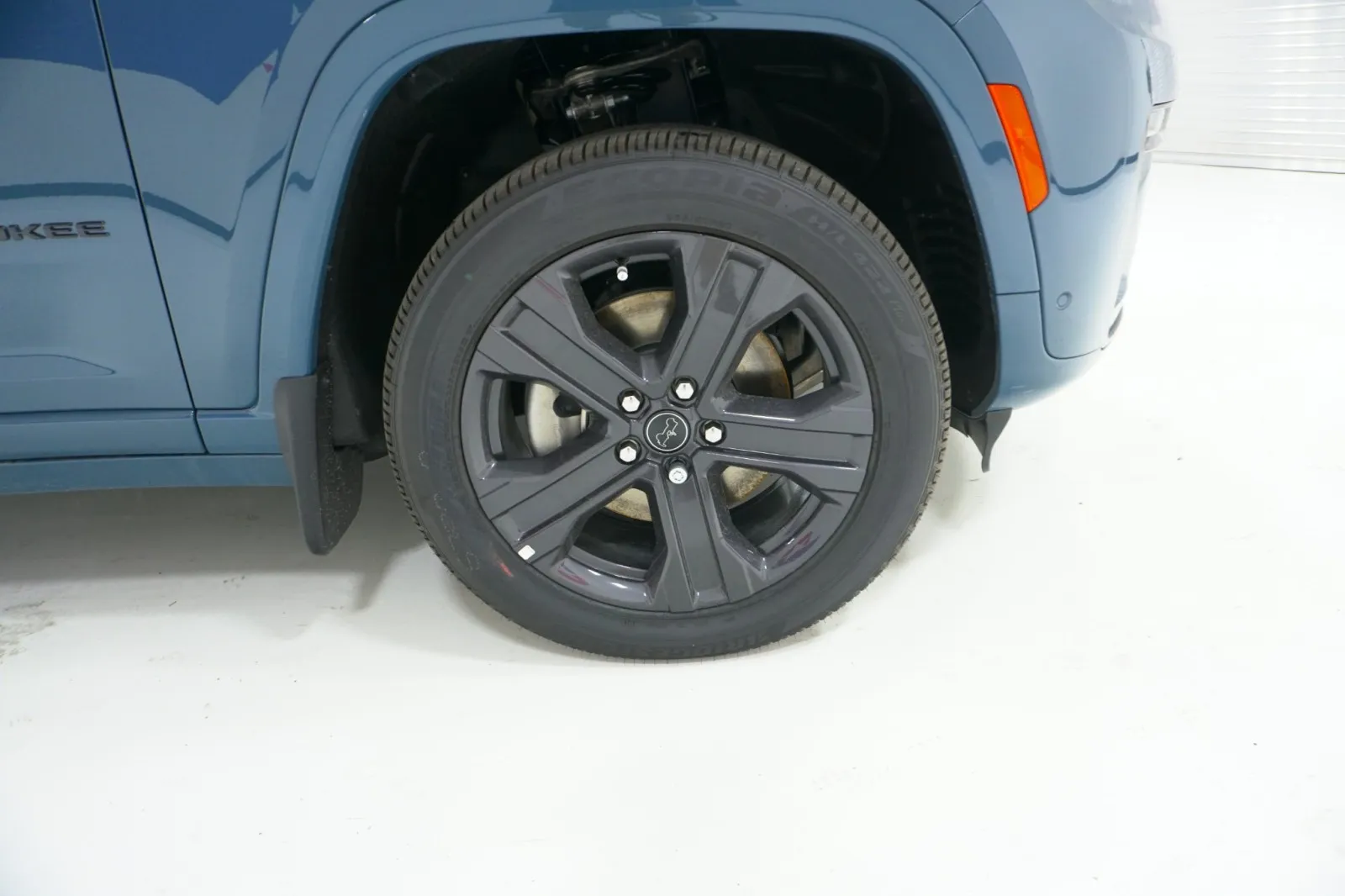 2027 Jeep Grand Cherokee L Limited Reserve