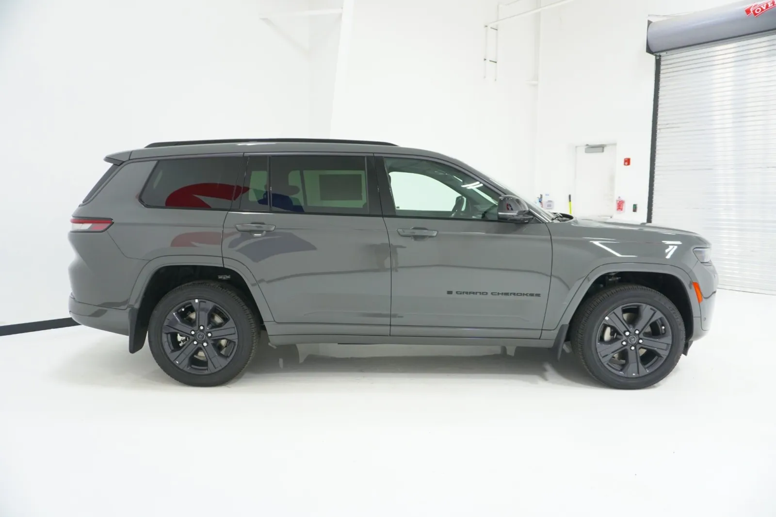2027 Jeep Grand Cherokee L Limited Reserve 2027 Jeep Grand Cherokee L Limited Reserve