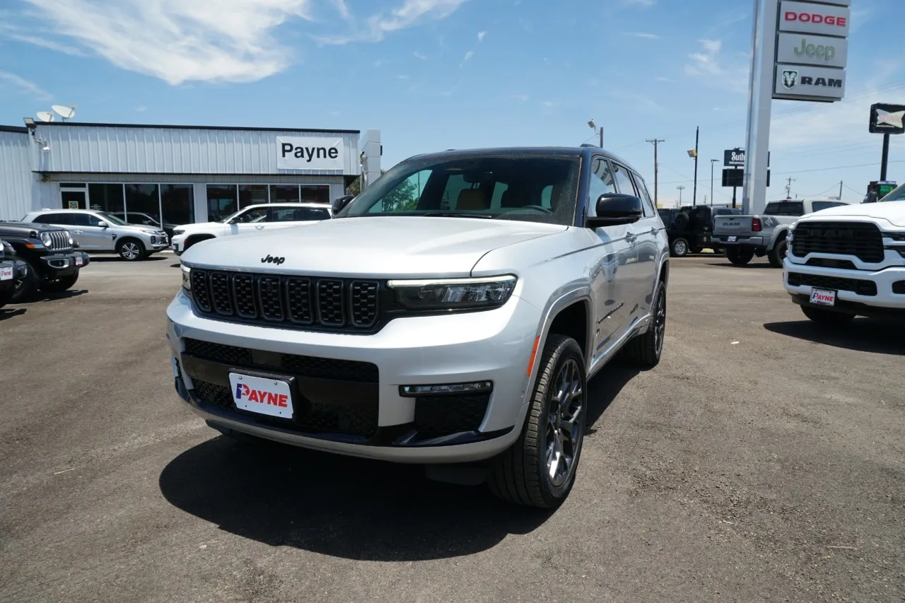 2025 Jeep Grand Cherokee L Summit