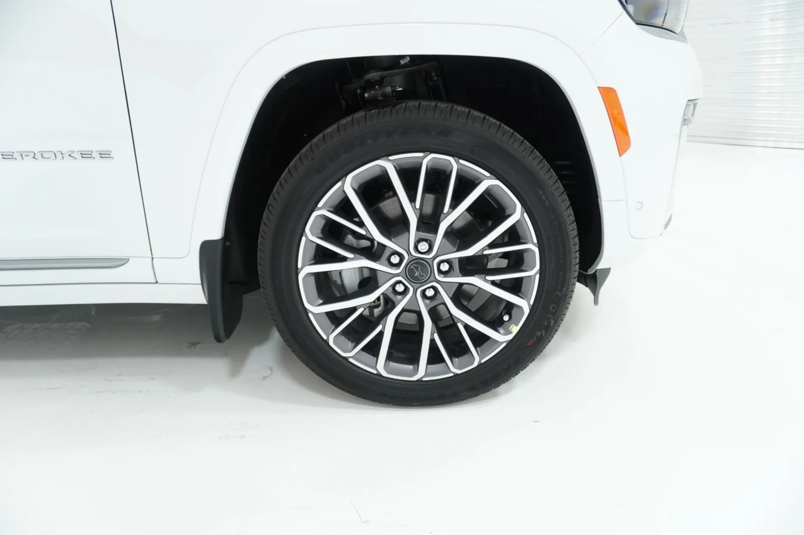 2027 Jeep Grand Cherokee L Summit