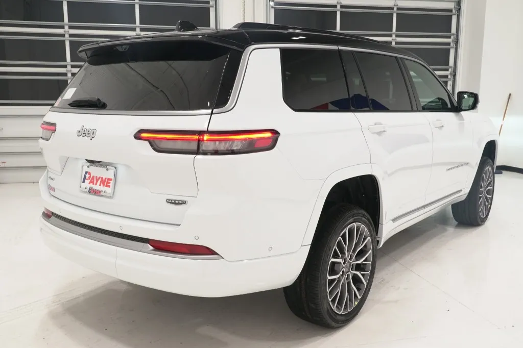 2026 Jeep Grand Cherokee L Summit