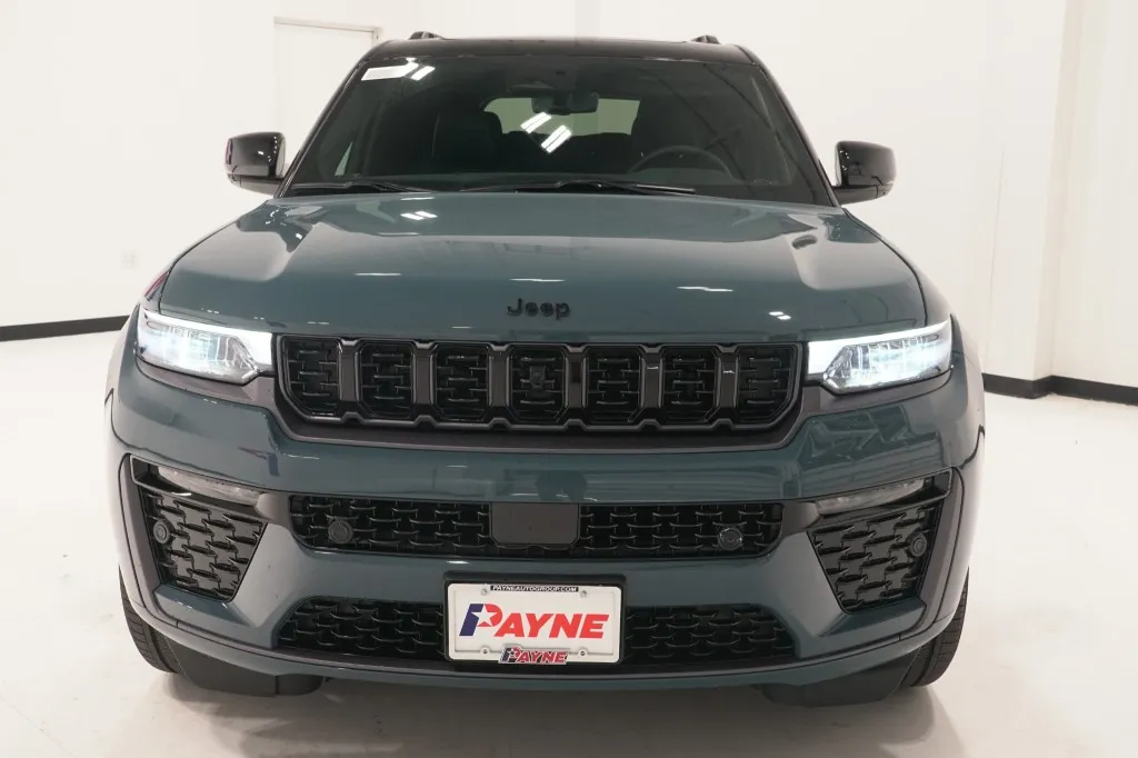 2026 Jeep Grand Cherokee L Summit