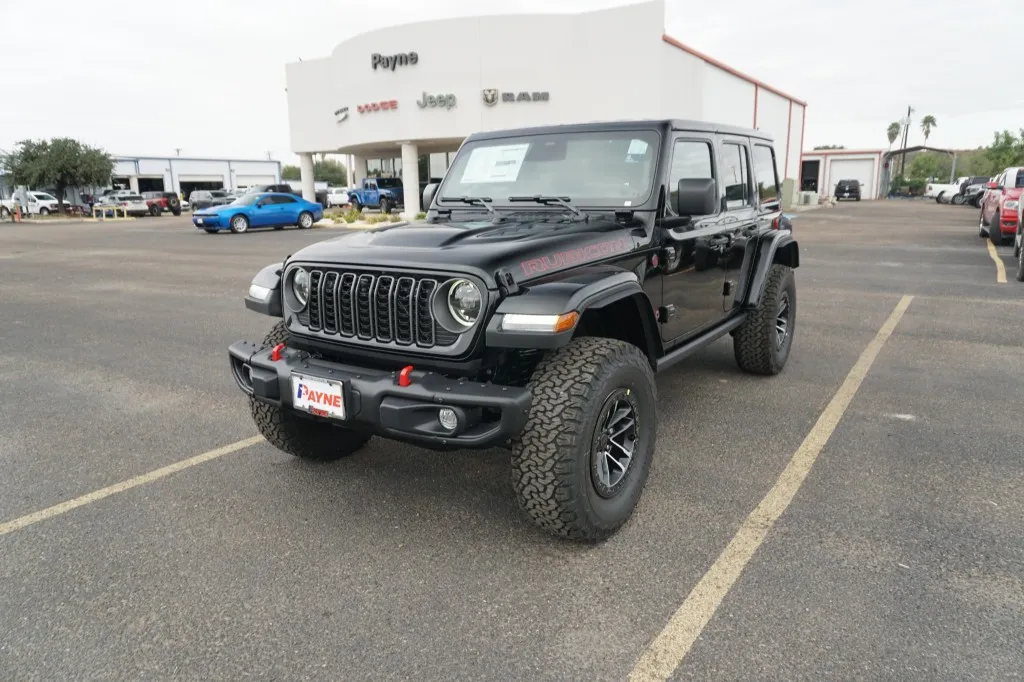 2026 Jeep Wrangler 4-Door Rubicon X's photo