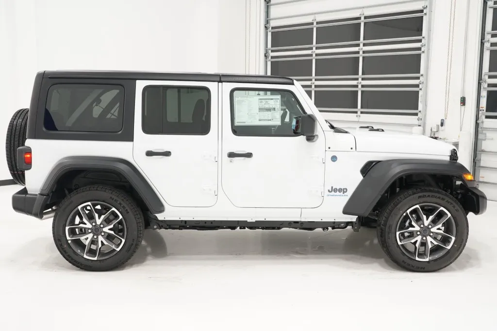2025 Jeep Wrangler 4xe Sport S