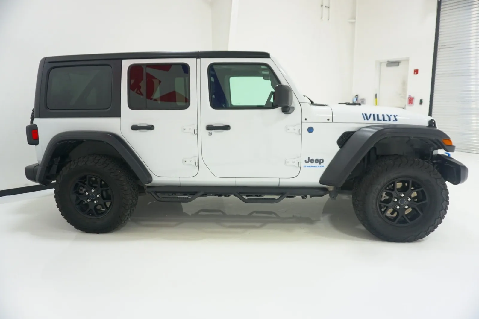 2024 Jeep Wrangler 4xe Willys