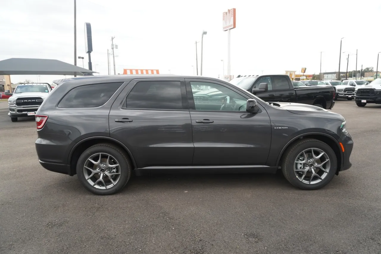 2026 Dodge Durango GT HEMI V8 2026 Dodge Durango GT HEMI V8