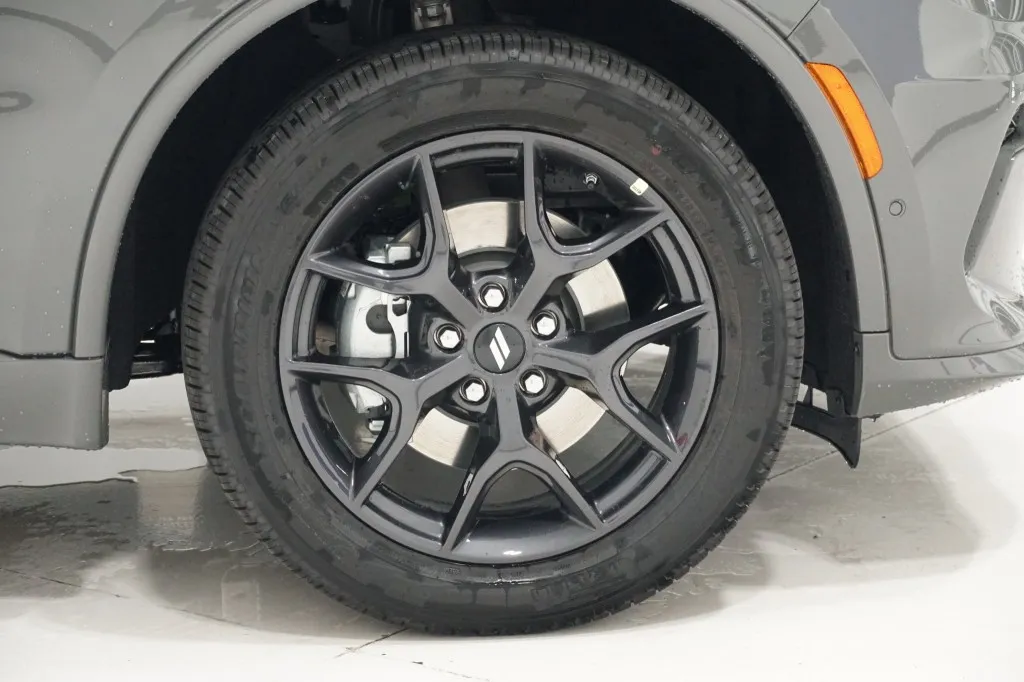 2027 Dodge Durango GT Plus HEMI