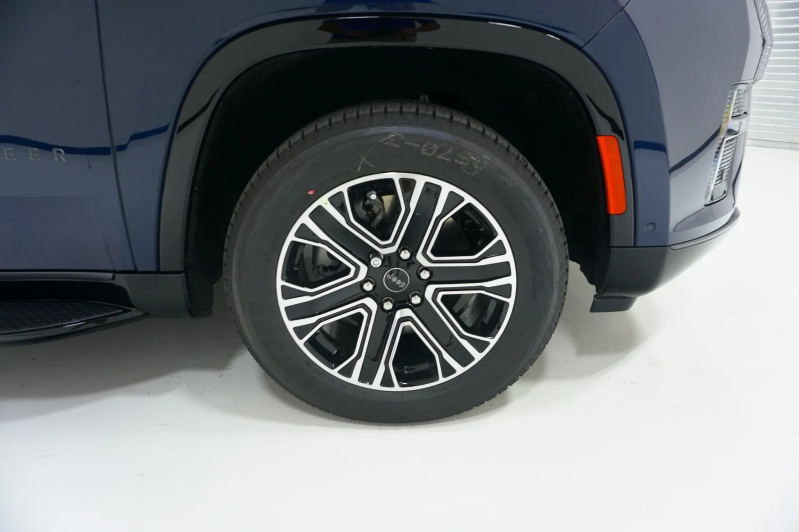 2026 Jeep Grand Wagoneer L 