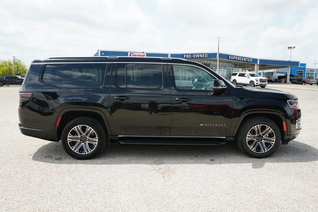 2024 Jeep Wagoneer L Series II