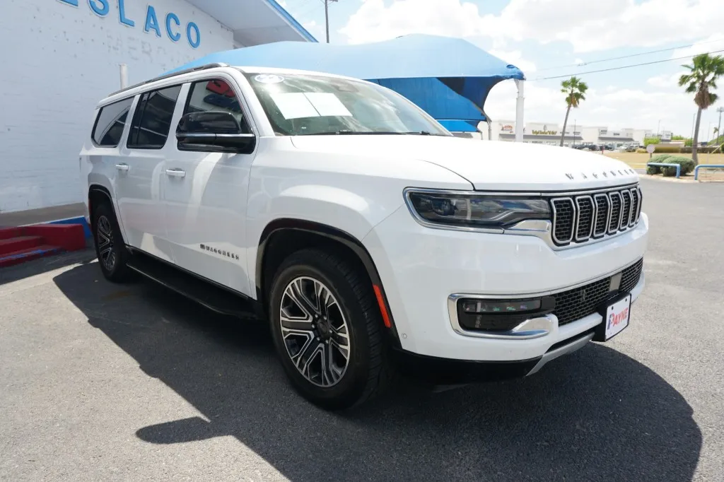 2023 Jeep Wagoneer L Series II 4x4