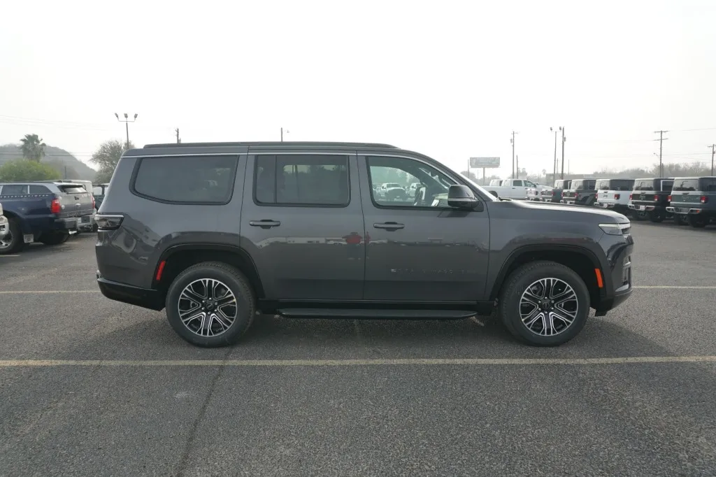 2026 Jeep Grand Wagoneer 