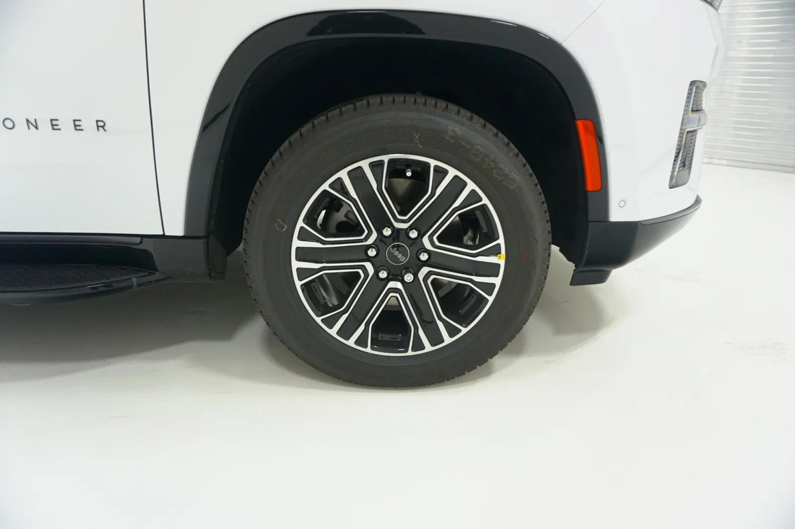 2026 Jeep Grand Wagoneer 