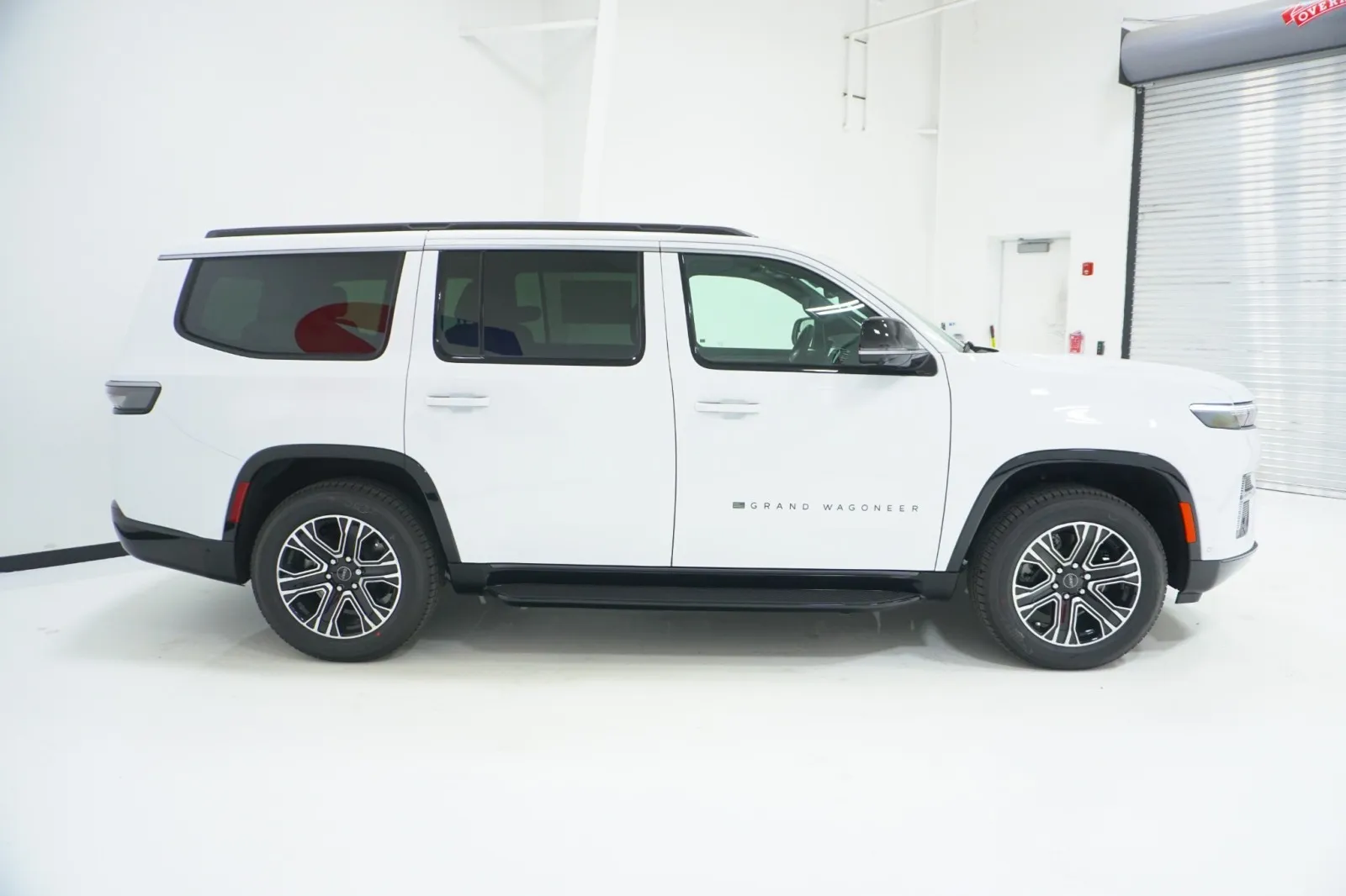2026 Jeep Grand Wagoneer 